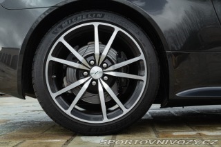 Aston Martin Vantage S 2013