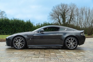 Aston Martin Vantage S 2013