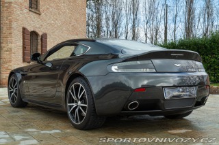 Aston Martin Vantage S 2013
