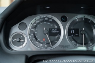 Aston Martin Vantage S 2013