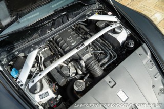 Aston Martin Vantage S 2013