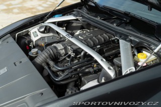 Aston Martin Vantage S 2013