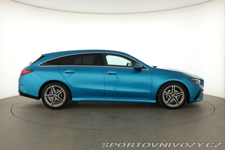 Mercedes-Benz CLA AMG 180 2024