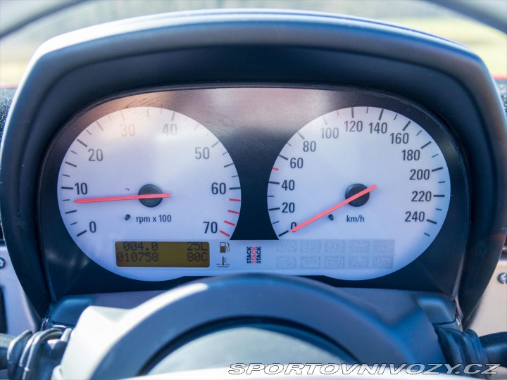 Opel Speedster 2,2 16V 2002
