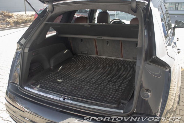 Audi SQ7 4.0 biTDI quattro tiptron 2017