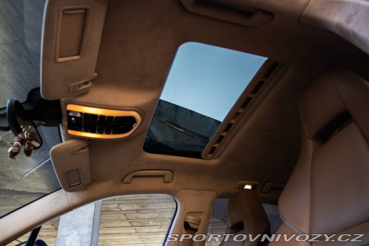 Porsche Panamera Turbo S 4.8 PDK 2012