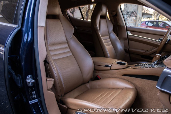 Porsche Panamera Turbo S 4.8 PDK 2012