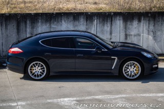 Porsche Panamera Turbo S 4.8 PDK 2012