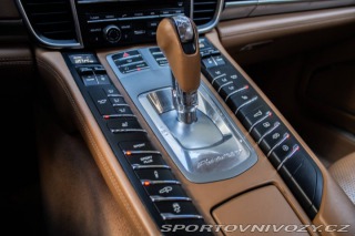 Porsche Panamera Turbo S 4.8 PDK 2012