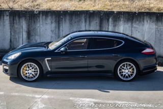 Porsche Panamera Turbo S 4.8 PDK 2012