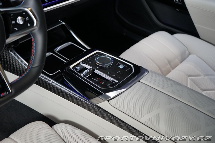 BMW 7 M760e Lusso Theatre Execu 2024