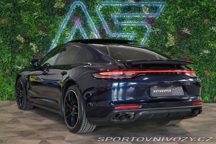 Porsche Panamera 4 PDLS PDCC Chrono Záruka 2022