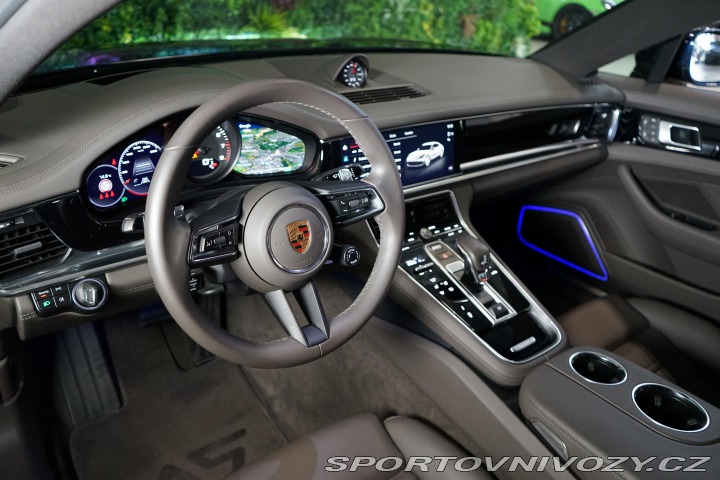 Porsche Panamera 4 PDLS PDCC Chrono Záruka 2022