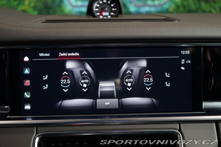 Porsche Panamera 4 PDLS PDCC Chrono Záruka 2022