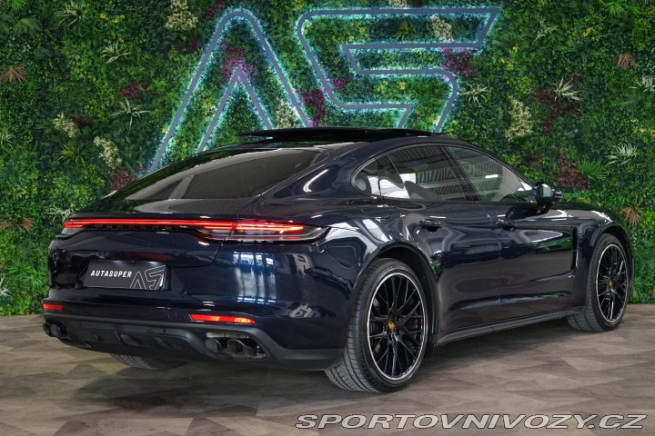 Porsche Panamera 4 PDLS PDCC Chrono Záruka 2022