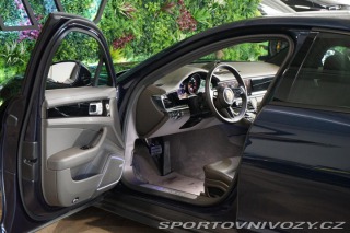 Porsche Panamera 4 PDLS PDCC Chrono Záruka 2022