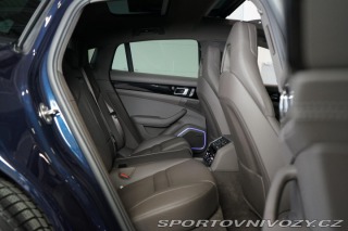 Porsche Panamera 4 PDLS PDCC Chrono Záruka 2022