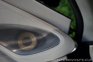 McLaren GT Lift B&W LED Záruka 2023