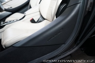 McLaren GT Lift B&W LED Záruka 2023