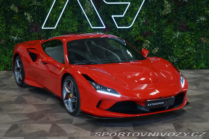 Ferrari F8 Tributo Lift Carbon Dayto 2022
