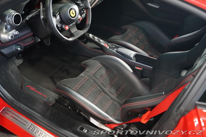 Ferrari F8 Tributo Lift Carbon Dayto 2022