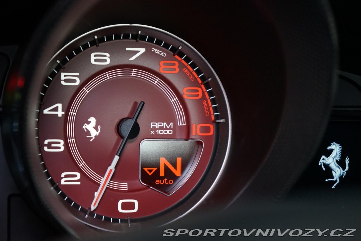 Ferrari F8 Tributo Lift Carbon Dayto 2022