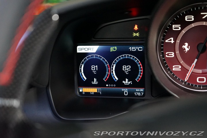 Ferrari F8 Tributo Lift Carbon Dayto 2022
