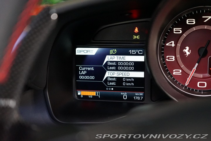 Ferrari F8 Tributo Lift Carbon Dayto 2022