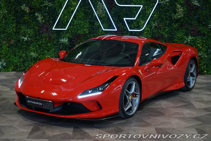 Ferrari F8 Tributo Lift Carbon Dayto 2022