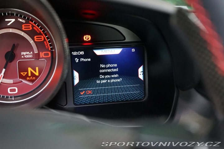 Ferrari F8 Tributo Lift Carbon Dayto 2022