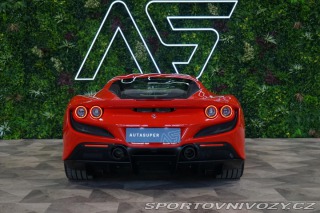 Ferrari F8 Tributo Lift Carbon Dayto 2022