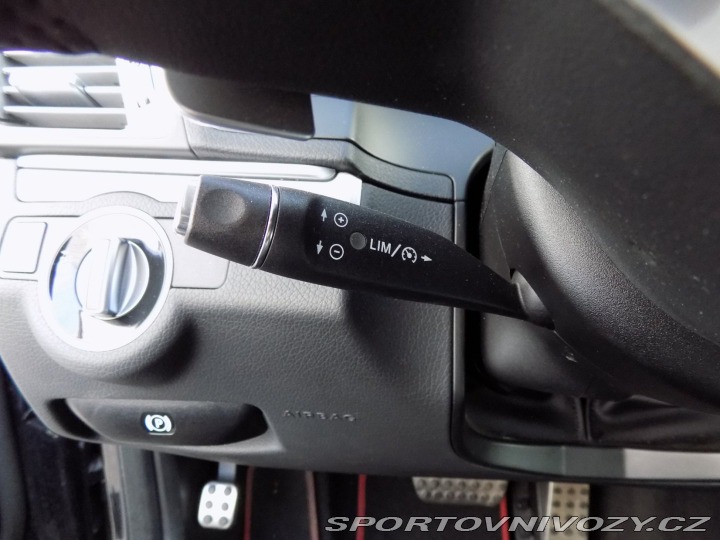 Mercedes-Benz E 350d/AMG-Line/DPH/LED/ 2015