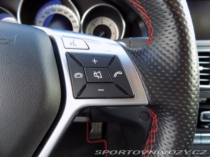 Mercedes-Benz E 350d/AMG-Line/DPH/LED/ 2015