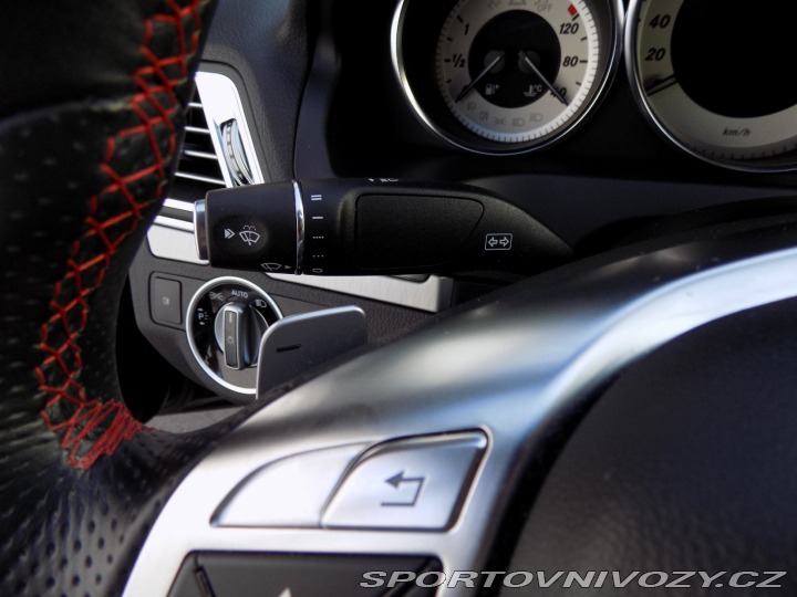 Mercedes-Benz E 350d/AMG-Line/DPH/LED/ 2015
