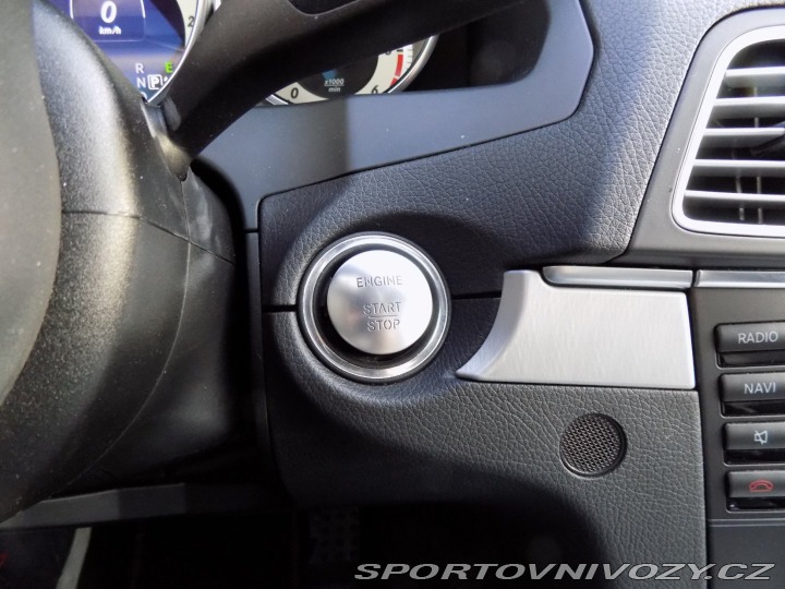 Mercedes-Benz E 350d/AMG-Line/DPH/LED/ 2015