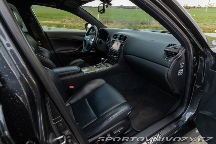 Lexus IS IS-F 2011
