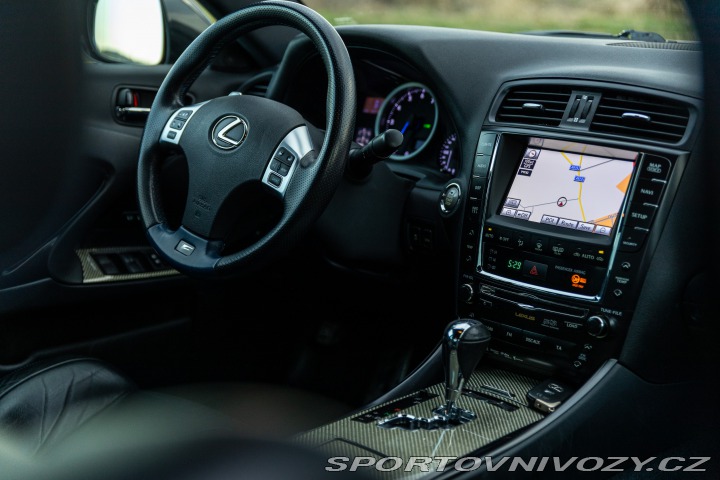 Lexus IS IS-F 2011