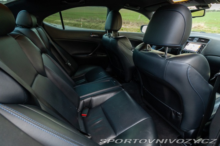Lexus IS IS-F 2011