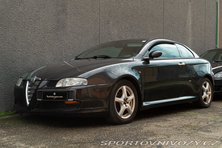 Alfa Romeo GT Coupé JTS DISTINCTIVE EDITION 2005