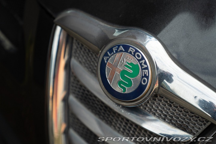 Alfa Romeo GT Coupé JTS DISTINCTIVE EDITION 2005