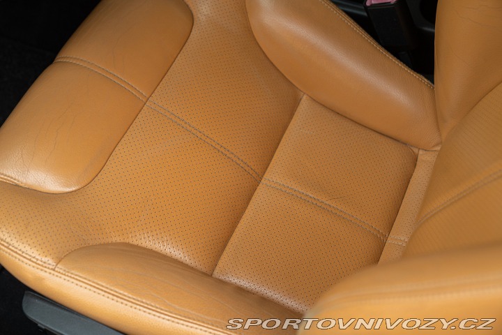 Alfa Romeo GT Coupé JTS DISTINCTIVE EDITION 2005