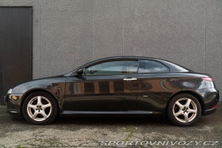 Alfa Romeo GT Coupé JTS DISTINCTIVE EDITION 2005