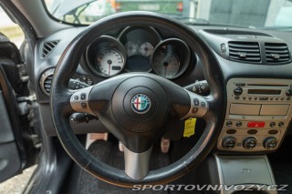 Alfa Romeo GT Coupé JTS DISTINCTIVE EDITION 2005