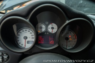 Alfa Romeo GT Coupé JTS DISTINCTIVE EDITION 2005