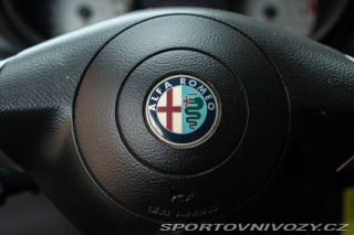 Alfa Romeo GT Coupé JTS DISTINCTIVE EDITION 2005