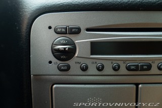 Alfa Romeo GT Coupé JTS DISTINCTIVE EDITION 2005