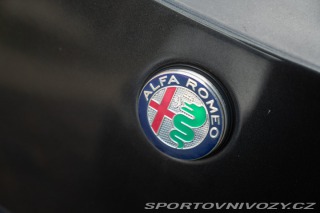 Alfa Romeo GT Coupé JTS DISTINCTIVE EDITION 2005