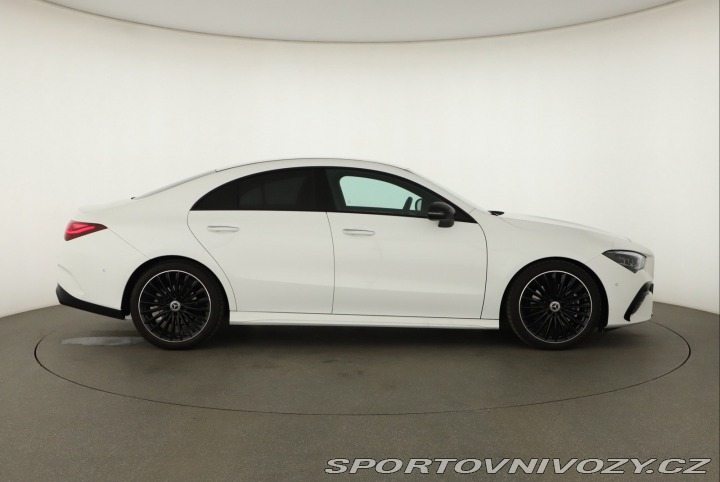 Mercedes-Benz CLA AMG Paket 220 4MATIC 2023