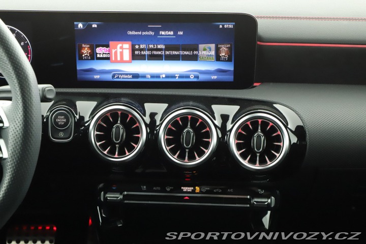 Mercedes-Benz CLA AMG Paket 220 4MATIC 2023
