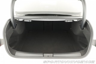 Mercedes-Benz CLA AMG Paket 220 4MATIC 2023